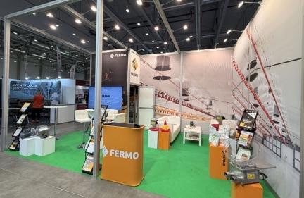 Stoisko wystawowe Fermo na targach branżowych Ferma 2026
