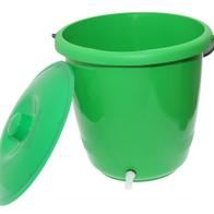 Zasobnik na wodę 6l do systemów pojenia z wyjściem na wąż fi 10 mm