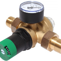 Reduktor ciśnienia wody Honeywell ze wskaźnikiem 1,5 - 6 Bar z gwintem 3/4 cala mosiężny