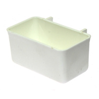 Karmidło do koszy transportowych dla gołębi z zaczepami