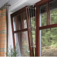 Kratka pozioma zabezpieczająca dla kotów na okno