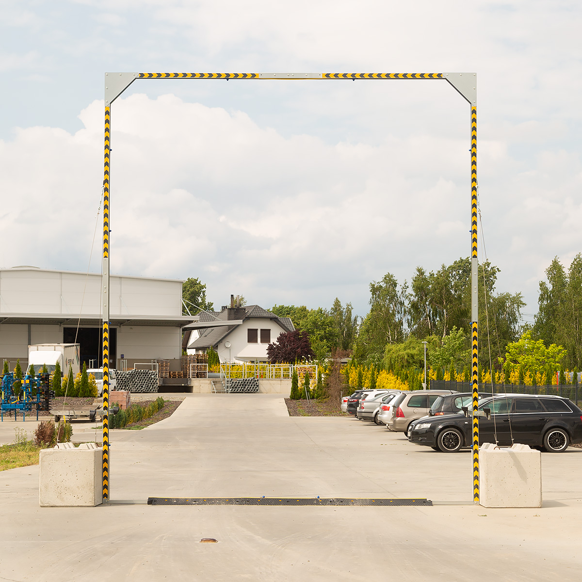 Brama do dezynfekcji mobilna do przejazdu pojazdów 400 x 470 cm INOX