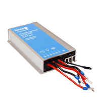 Regulator ładowania 15 A do paneli solarnych 200 i 400 W