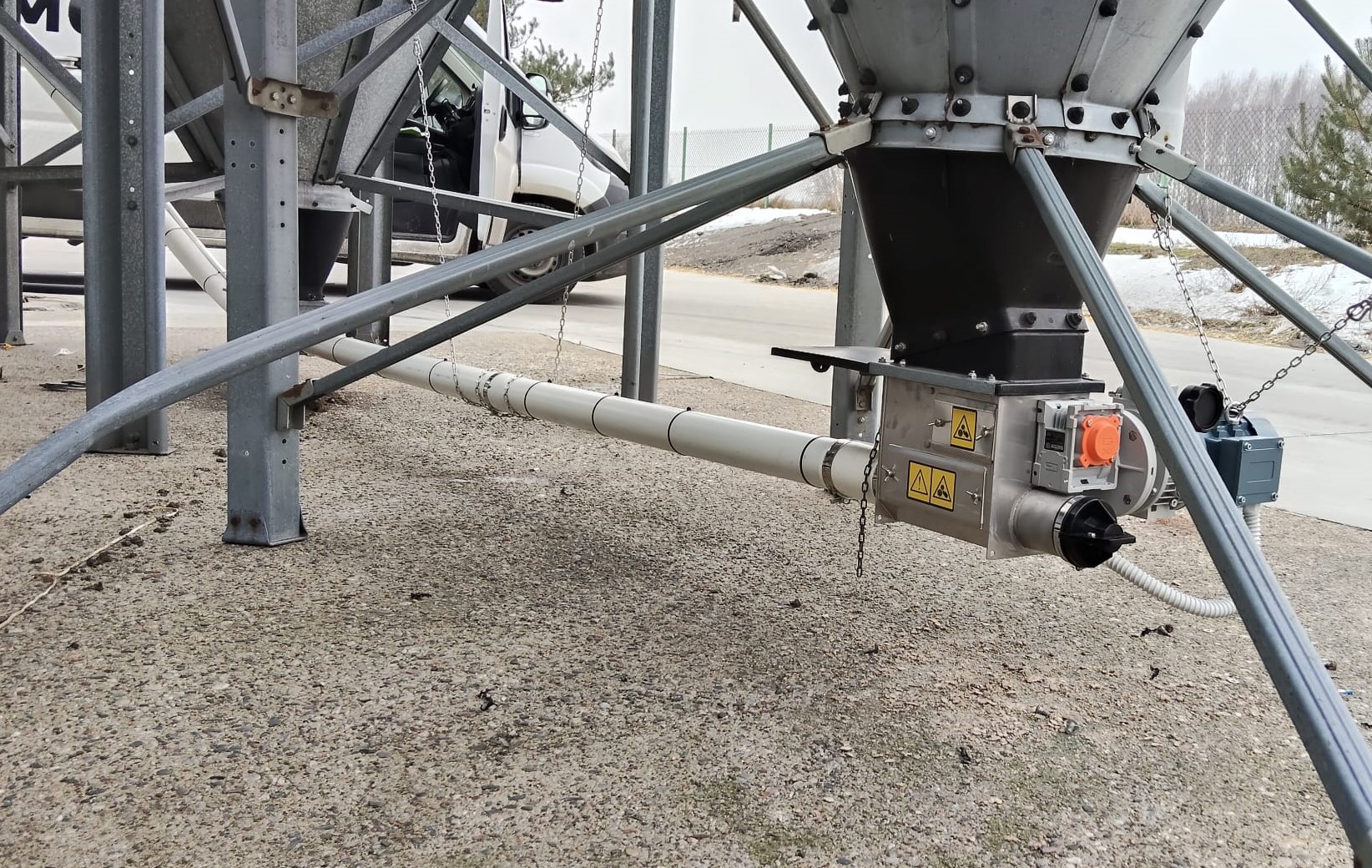 Dozowanie ziarna pszenicy do paszy - Jak obniżyć koszt hodowli drobiu?