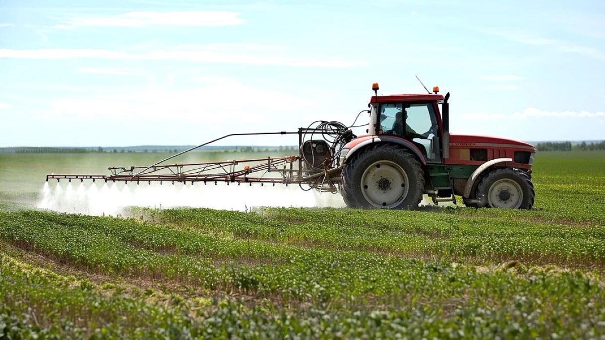Dotacje dla rolników z ARMiR na zakup maszyn i urządzeń
