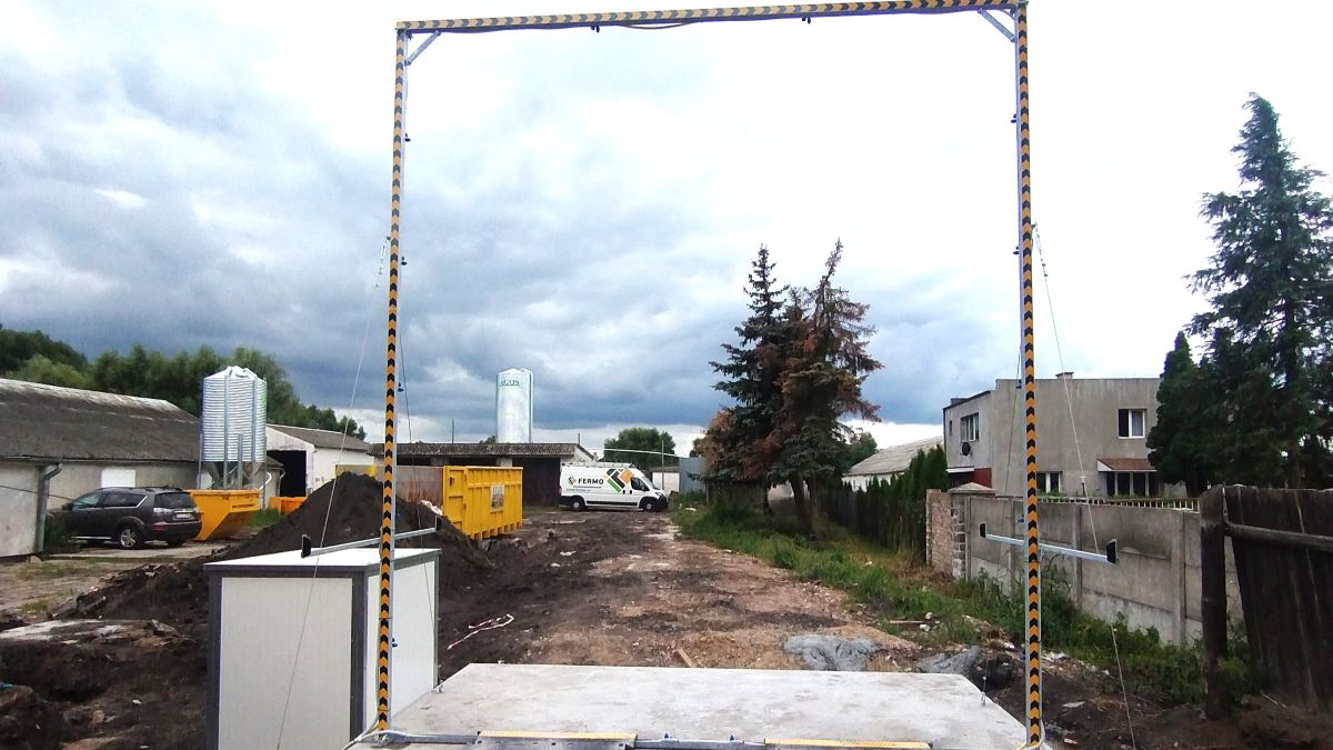 brama bioasekuracyjna do dezynfekcji pojazdów
